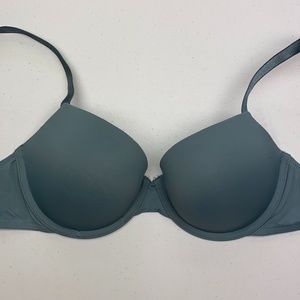 LVR BLU Underwire, 36C                                 *P1002